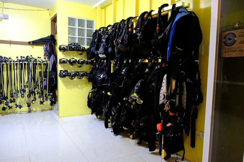 פנגלאו Baywatch Dive Resort מראה חיצוני תמונה